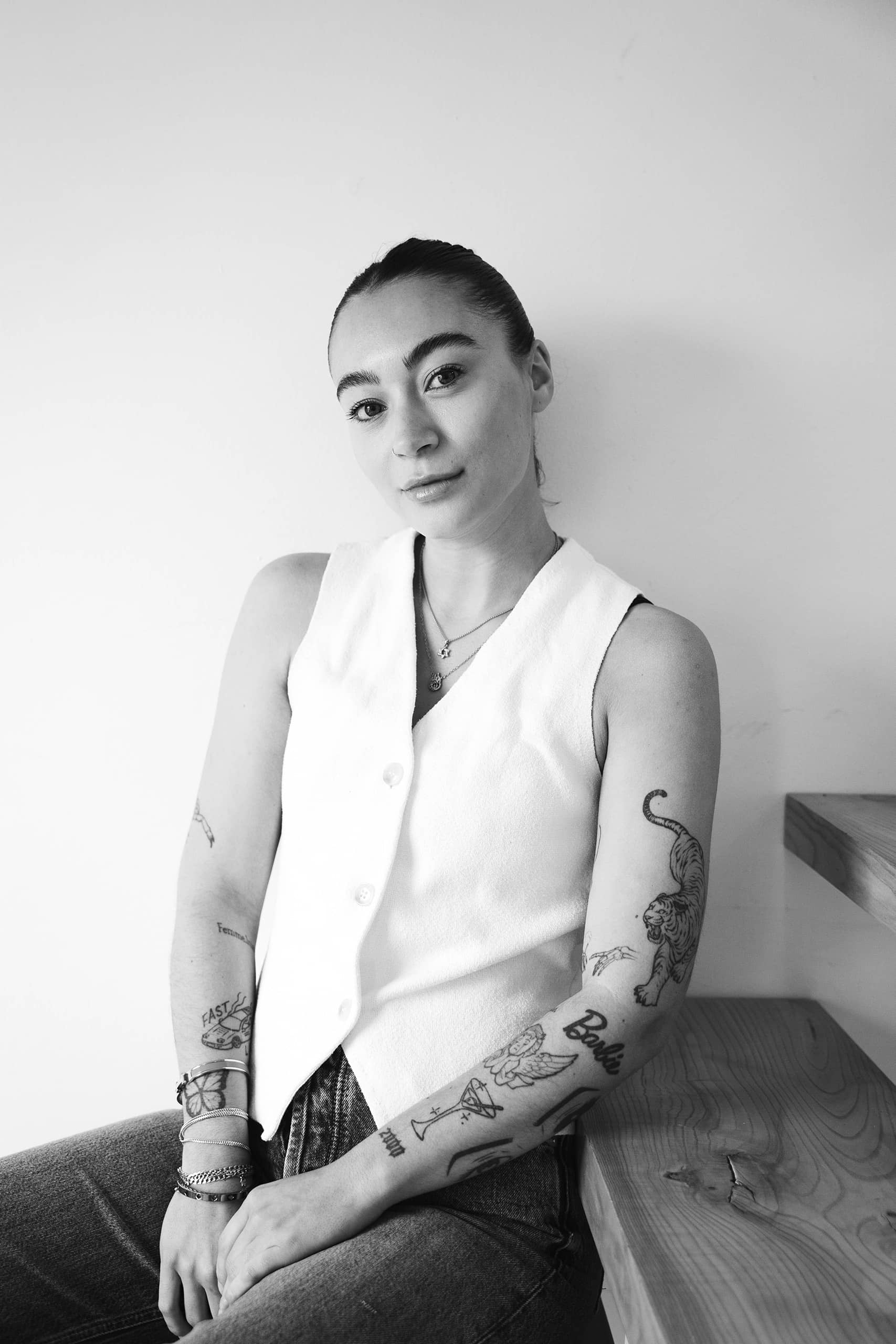 Portrait professionnel Chloe membre équipe Solutions M agence marketing