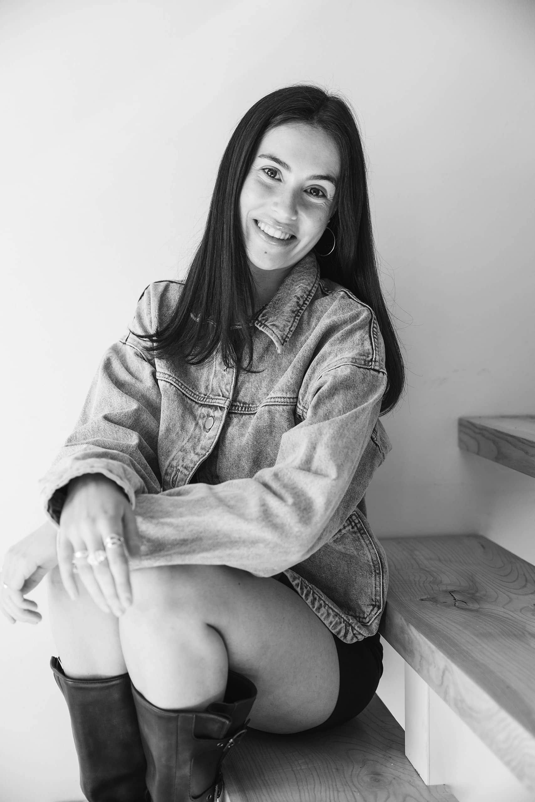 Portrait professionnel Selena membre équipe Solutions M agence marketing